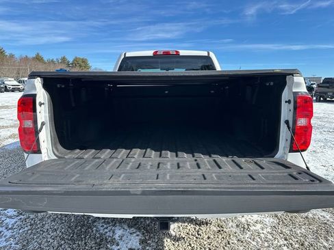 Used 2018 Chevrolet Silverado 1500 Custom w/ Custom Convenience Package image 13
