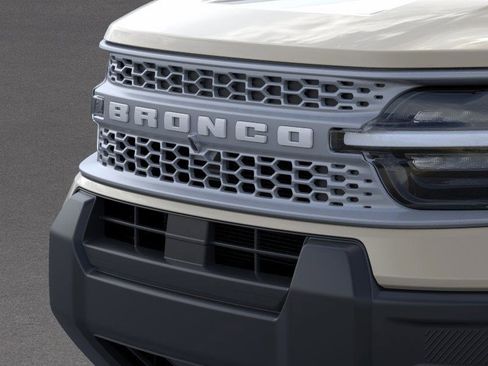 New 2025 Ford Bronco Sport Outer Banks image 16