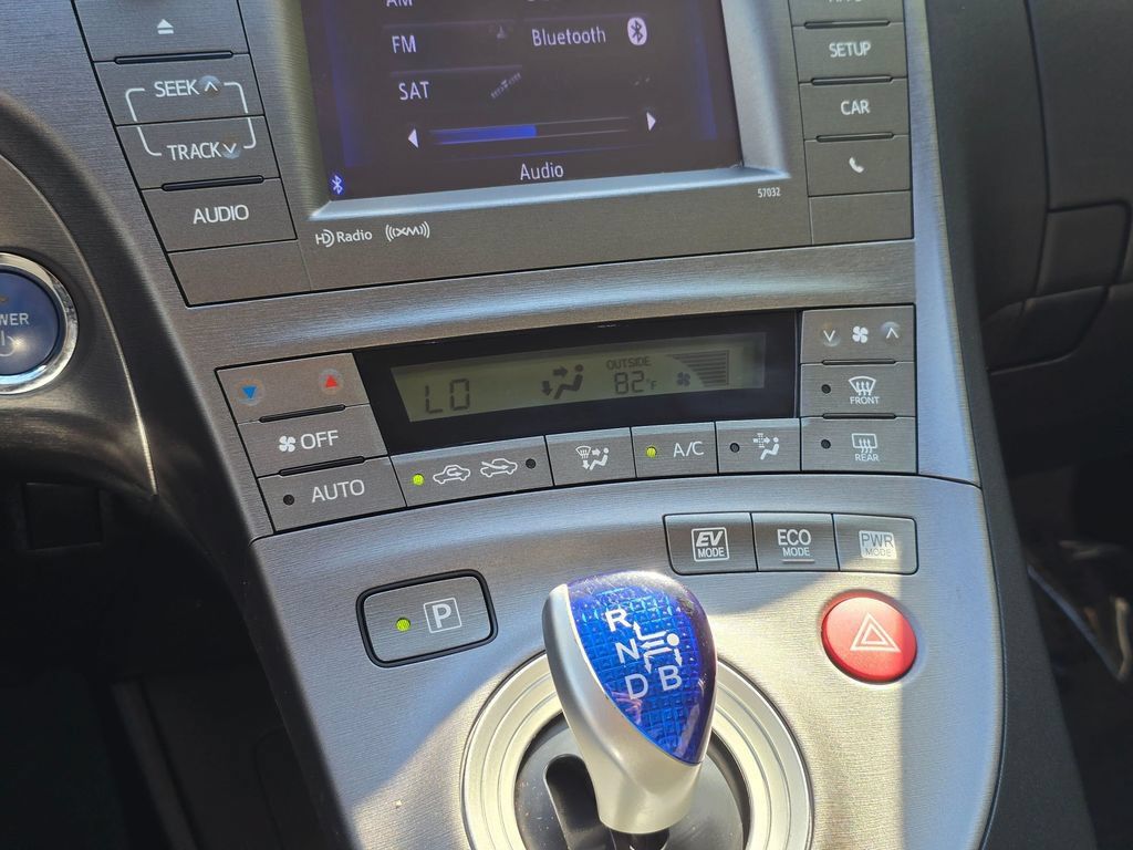 Used 2014 Toyota Prius Three FWD image 24