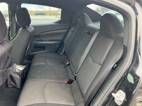 Used 2013 Dodge Avenger SE image 10