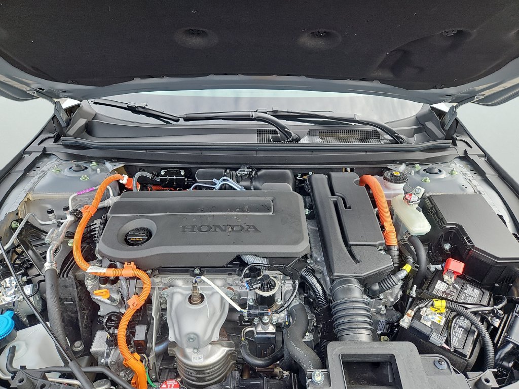 Used 2025 Honda Accord Sport image 32