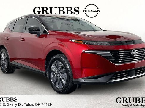 Certified 2025 Nissan Murano SL AWD/4WD image 1