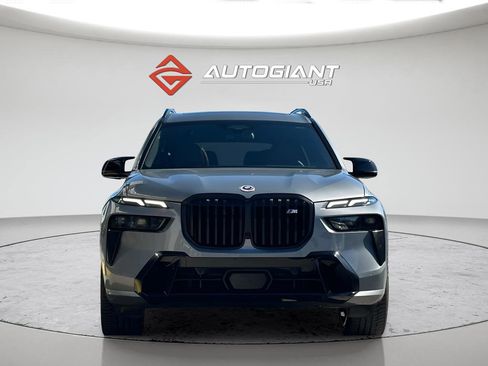Used 2023 BMW X7 M60i w/ Executive Package image 4