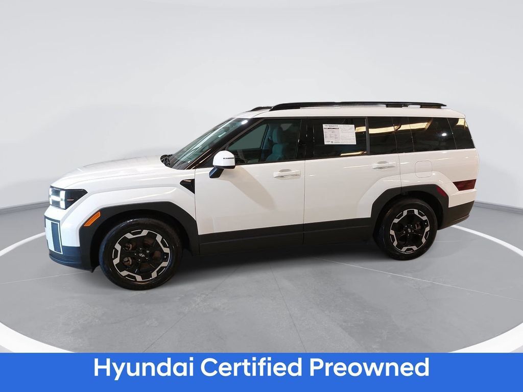 Used 2025 Hyundai Santa Fe SEL FWD image 8