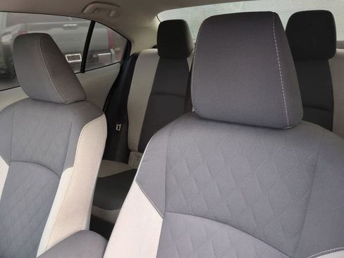 Used 2024 Toyota Corolla LE image 8