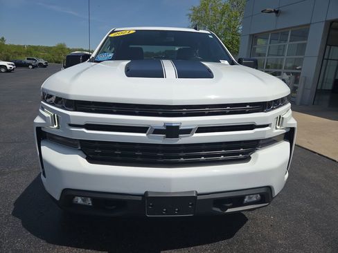 Certified 2021 Chevrolet Silverado 1500 RST w/ Rally Edition AWD/4WD image 2