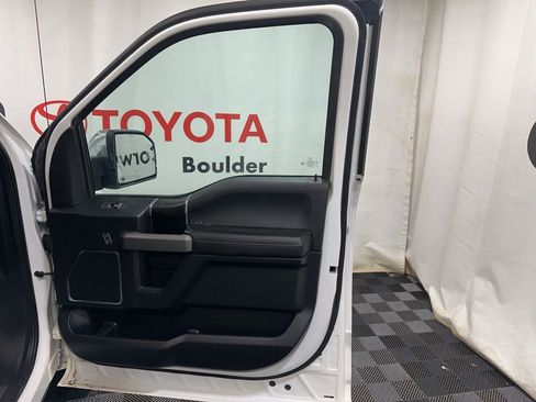 Used 2020 Ford F150 Platinum w/ Equipment Group 701A Luxury image 8