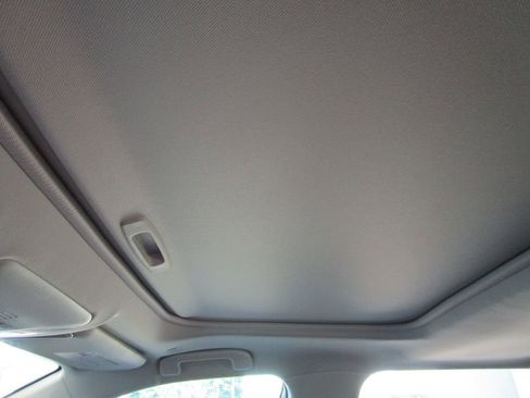 Used 2024 Toyota RAV4 XLE Premium FWD image 39
