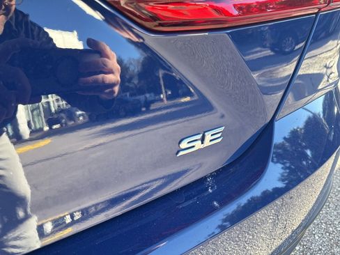 Used 2026 Toyota Camry SE image 11