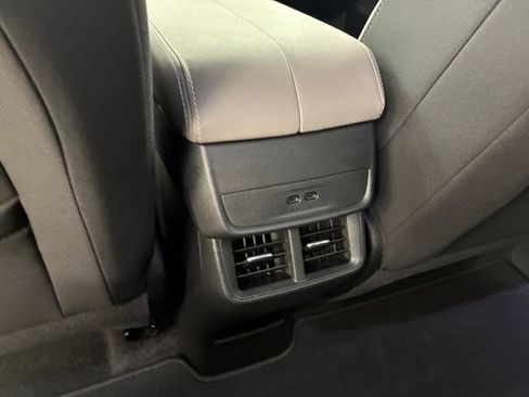Certified 2025 GMC Terrain Elevation AWD/4WD image 19