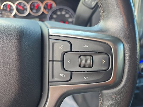 Used 2020 Chevrolet Silverado 1500 RST image 25