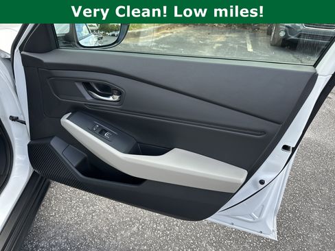 Used 2023 Honda Accord EX image 15