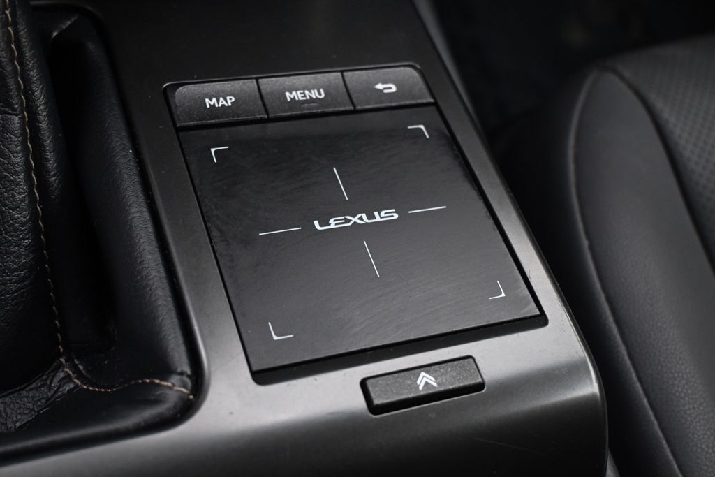 Used 2023 Lexus GX 460 Premium w/ Premium Package AWD/4WD image 30