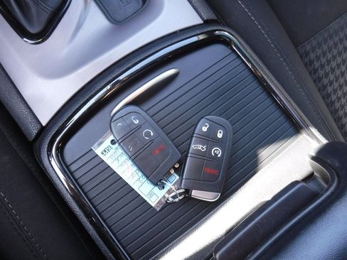 Used 2022 Dodge Charger GT image 13