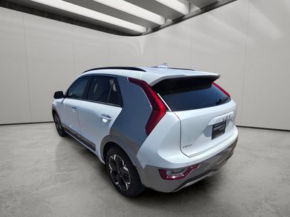 Used 2023 Kia Niro Wave