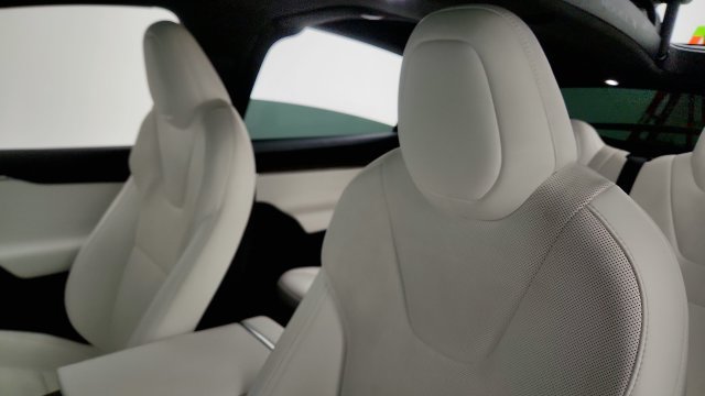 Used 2022 Tesla Model X AWD/4WD image 45