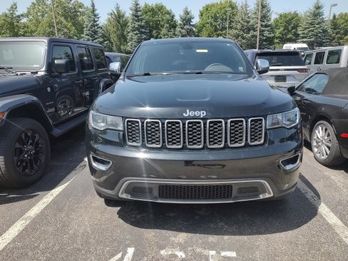 Used 2020 Jeep Grand Cherokee Limited w/ Luxury Group II AWD/4WD image 2
