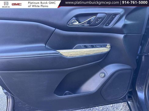 Used 2018 GMC Acadia Denali w/ Technology Package image 41