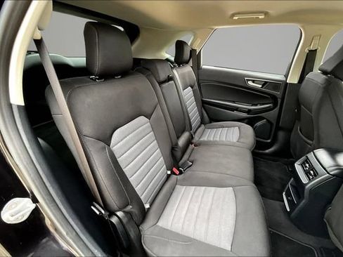 Used 2024 Ford Edge SE AWD/4WD image 23