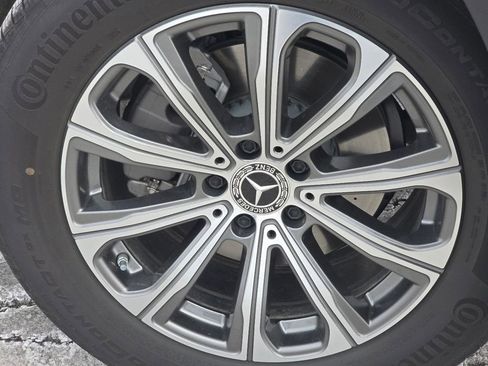 Certified 2026 Mercedes-Benz GLC 300 GLC 300 image 11