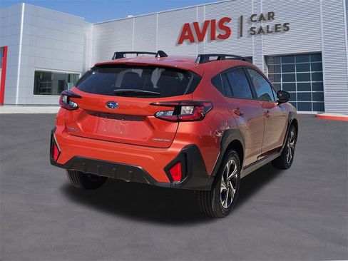 Used 2024 Subaru Crosstrek 2.0i Premium image 6