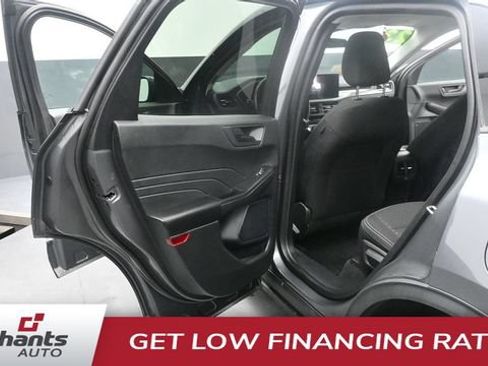 Used 2023 Ford Escape Active w/ Tech Pack #1 AWD/4WD image 24