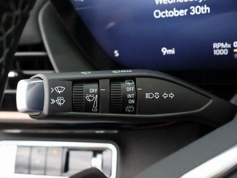 New 2025 Buick Envision Sport Touring image 31