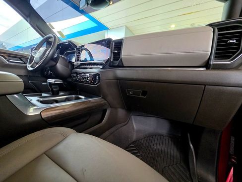 Used 2024 Chevrolet Silverado 1500 LT Trail Boss w/ LT Trail Boss Premium Package AWD/4WD image 85