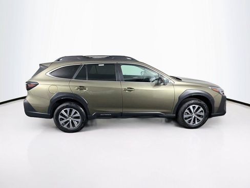 Used 2025 Subaru Outback Premium w/ Popular Package #1A AWD/4WD image 12