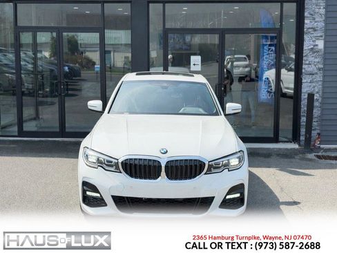 Used 2021 BMW 330i xDrive Sedan w/ M Sport Package image 8