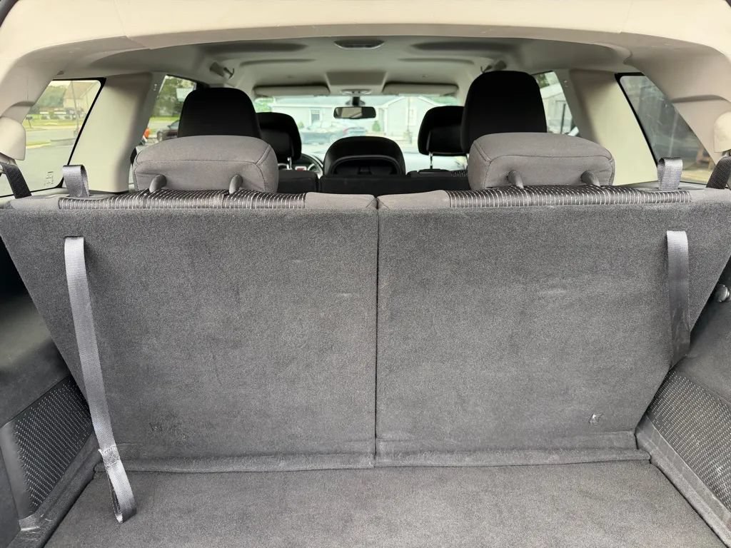 Used 2018 Dodge Journey SE w/ Connectivity Group FWD image 11
