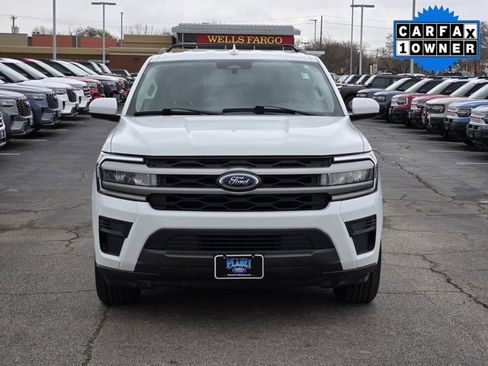 Certified 2024 Ford Expedition Max XLT image 2