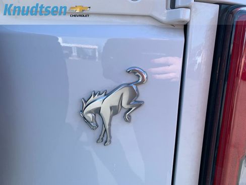 Used 2023 Ford Bronco Badlands AWD/4WD image 10