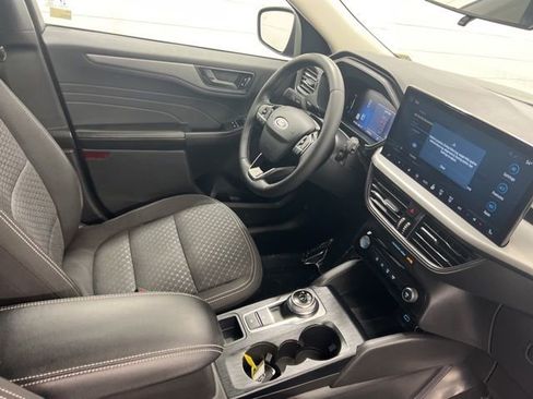 Used 2023 Ford Escape Active w/ Tech Pack #1 image 24