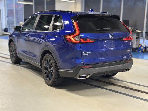 Used 2023 Honda CR-V Sport Touring image 8