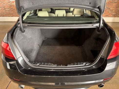Used 2011 BMW 535i Sedan image 31