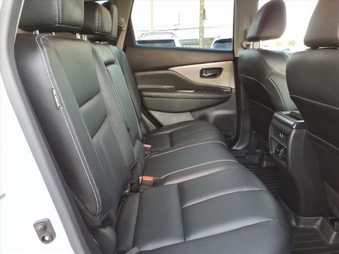 Certified 2024 Nissan Murano SV image 7