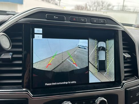 Certified 2022 Ford F250 Lariat w/ Lariat Ultimate Package image 38