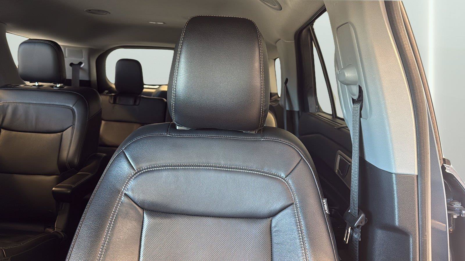 Certified 2020 Ford Explorer Limited AWD/4WD image 22