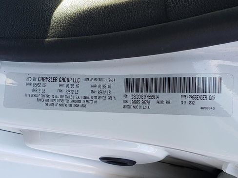 Used 2015 Chrysler 200 Limited w/ Convenience Group image 40