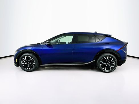 Used 2024 Kia EV6 Wind w/ Wind Technology Package AWD/4WD image 4