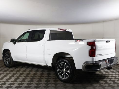 Used 2023 Chevrolet Silverado 1500 LT image 7