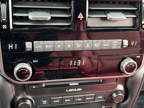 Used 2023 Lexus GX 460 Premium image 22