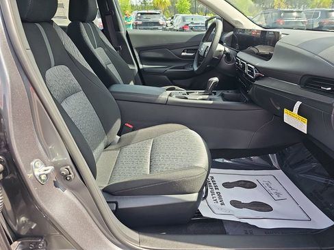 New 2026 Nissan Sentra SV w/ SV Convenience Package image 13