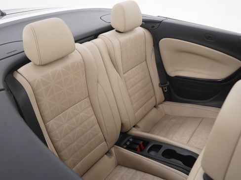 Used 2017 Buick Cascada Premium image 12