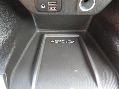 Used 2023 Chevrolet Traverse RS w/ LPO, Floor Liner Package AWD/4WD image 10