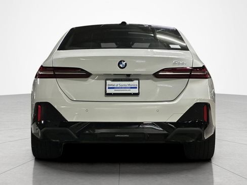 New 2027 BMW 530i w/ M Sport Package RWD image 4