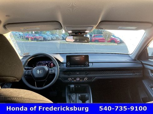 Certified 2024 Honda Accord LX image 41