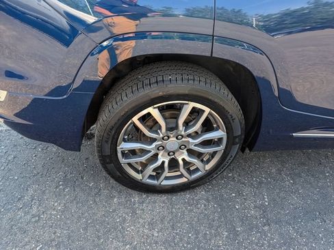 Used 2022 GMC Terrain Denali AWD/4WD image 10