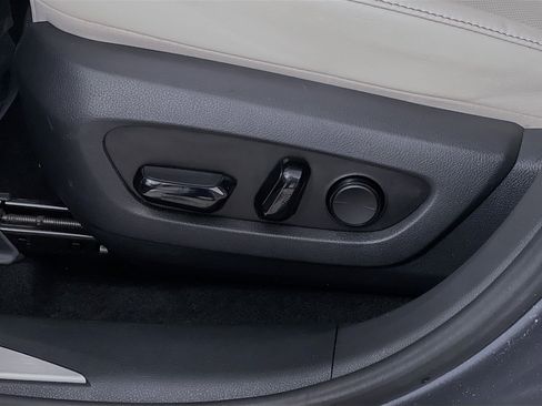 Used 2023 Lexus RX 350 FWD image 16